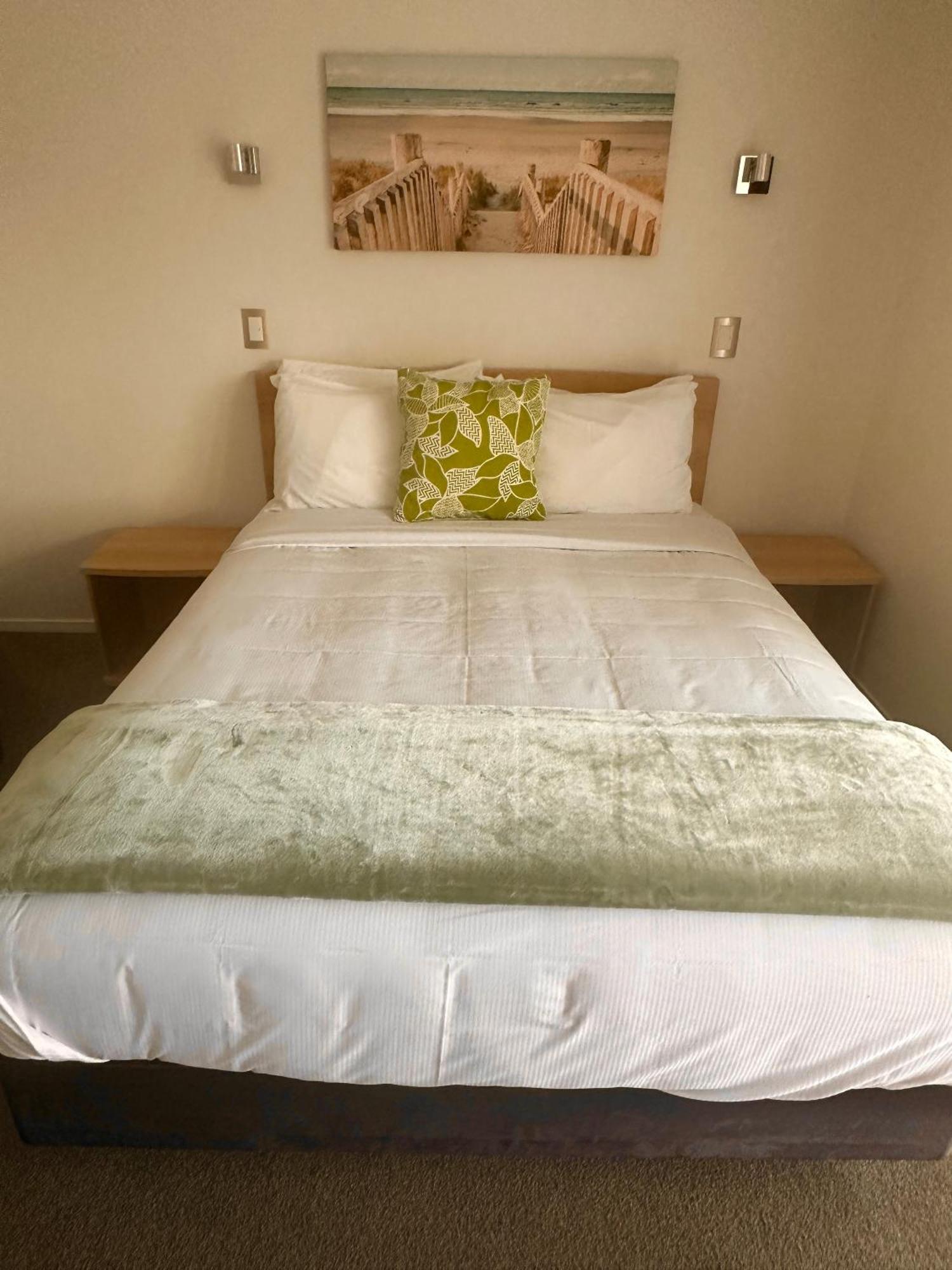 The Olive Motel Coromandel Extérieur photo