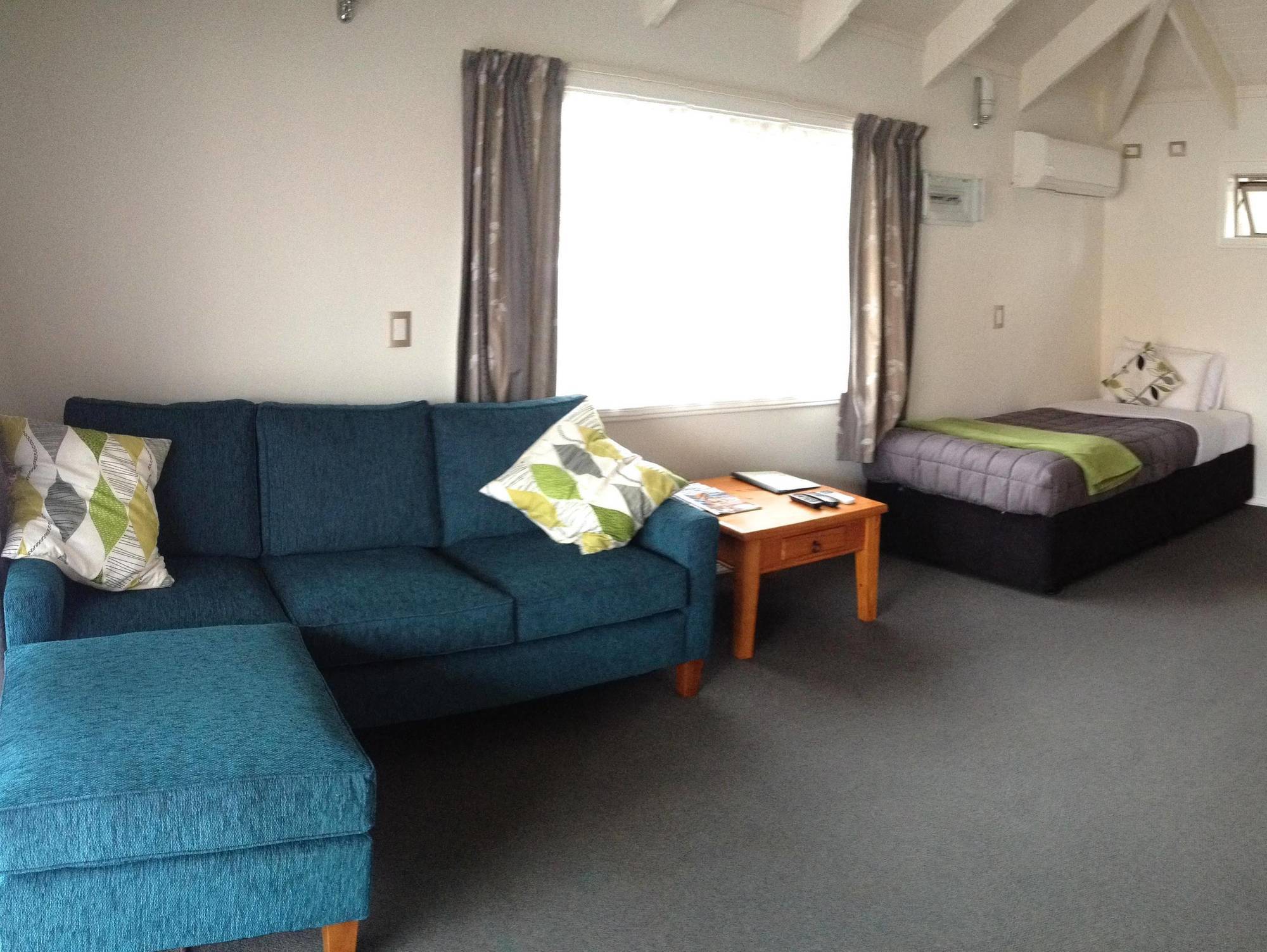 The Olive Motel Coromandel Extérieur photo